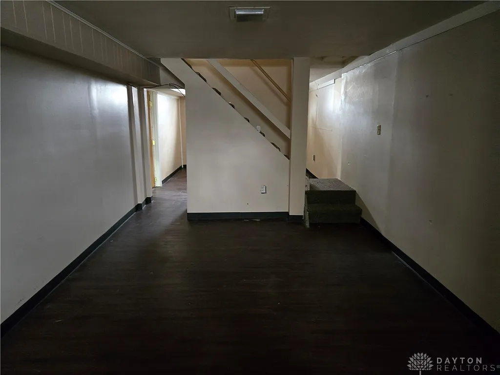 701 Woodlawn Ave, Englewood, OH 45322 