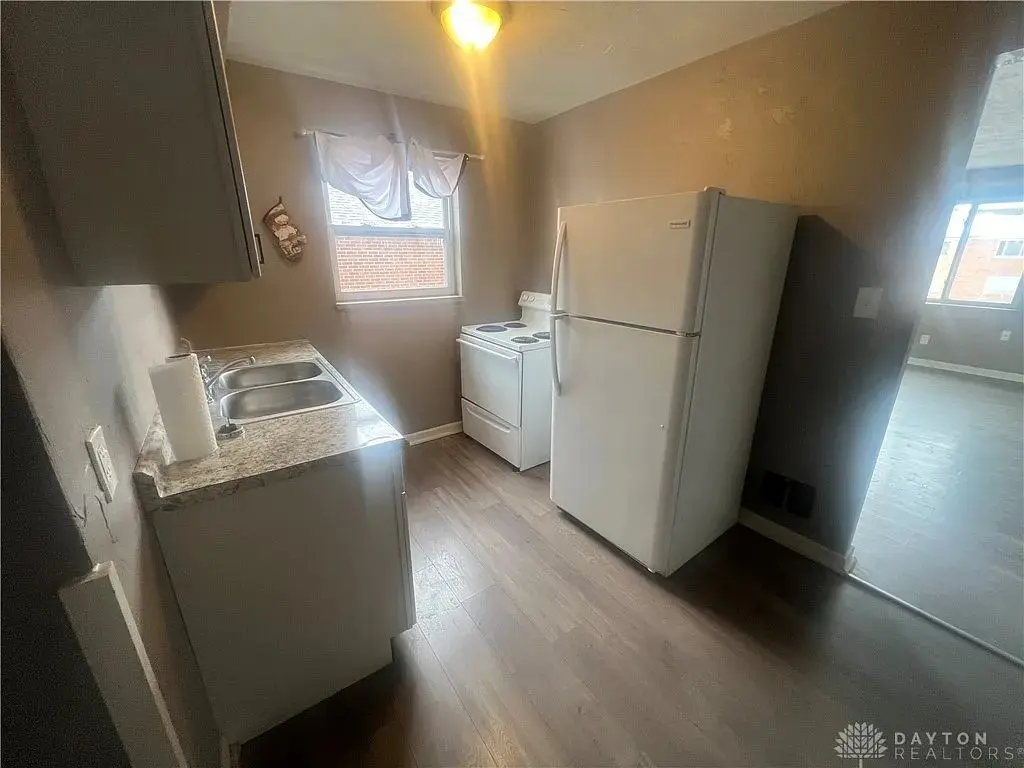 411 Ryburn Ave, Dayton, OH 45405 