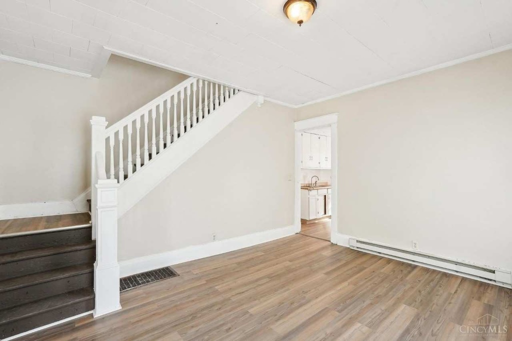 2404 S Sutphin St, Middletown, OH 45044 