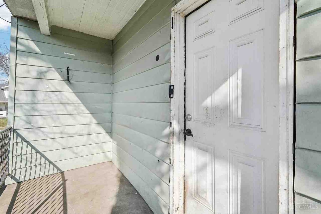 2404 S Sutphin St, Middletown, OH 45044 