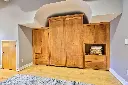 1124 Race St #101B, Cincinnati, OH 45202 