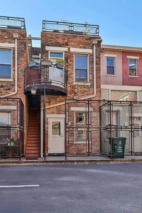 1124 Race St #101B, Cincinnati, OH 45202 