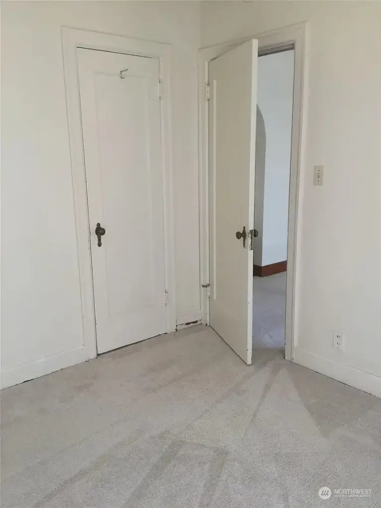 256 Burwell Street, Bremerton, WA 98337 