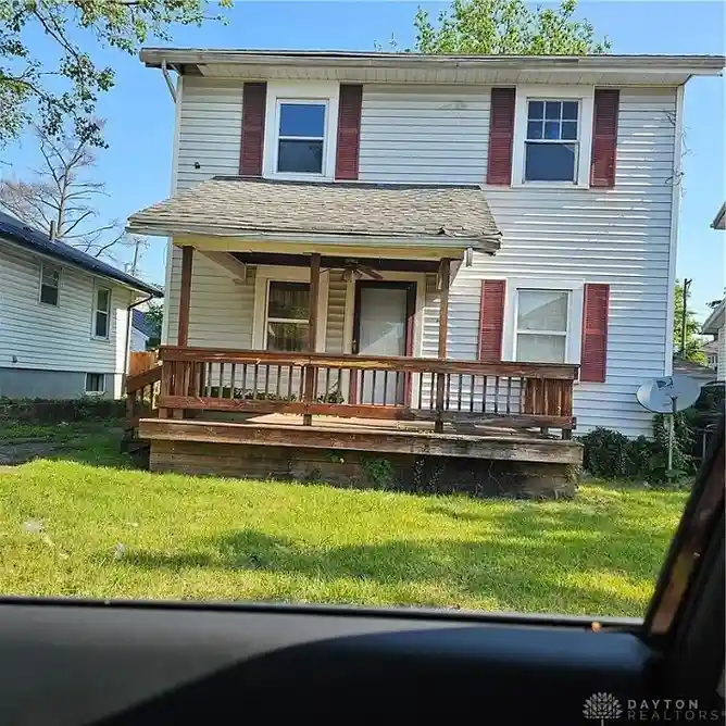 65 E Maplewood Ave, Dayton, OH 45405 