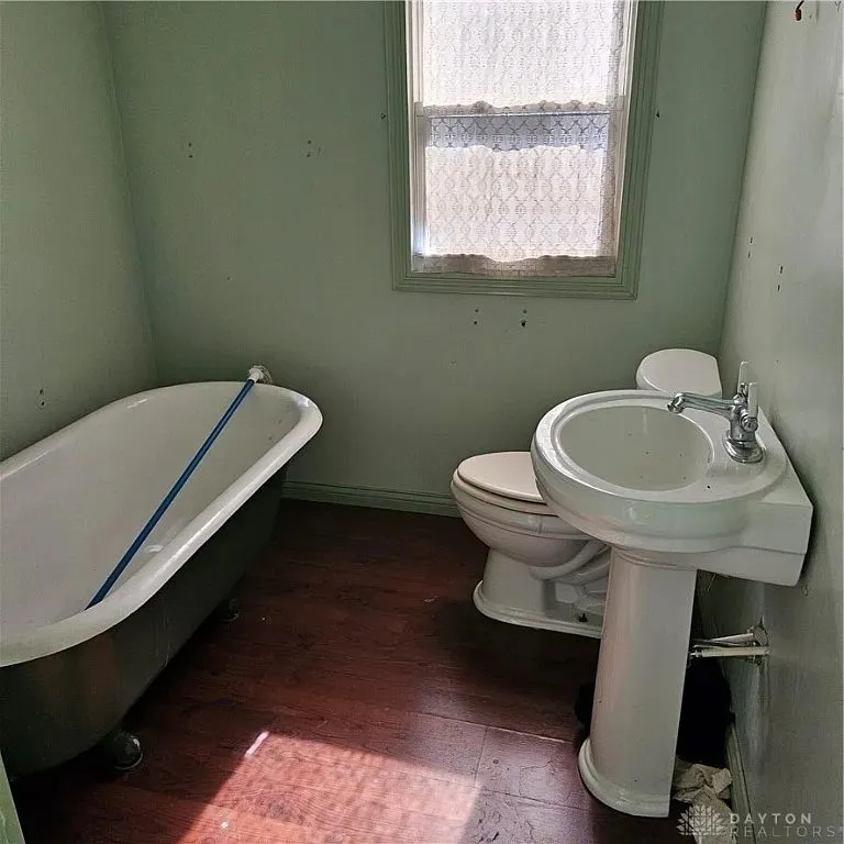 65 E Maplewood Ave, Dayton, OH 45405 