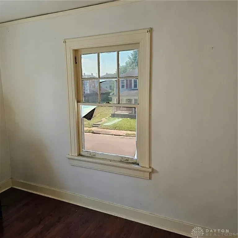 65 E Maplewood Ave, Dayton, OH 45405 