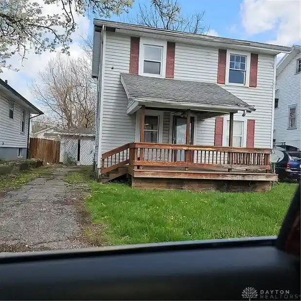65 E Maplewood Ave, Dayton, OH 45405 