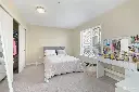 10335 Midvale Avenue N, Seattle, WA 98133 