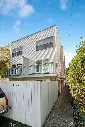 10335 Midvale Avenue N, Seattle, WA 98133 
