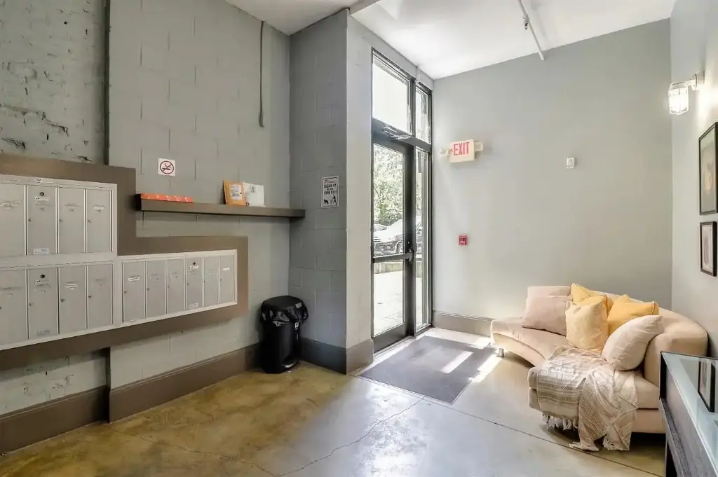 1207 Vine St UNIT I, Cincinnati, OH 45202 