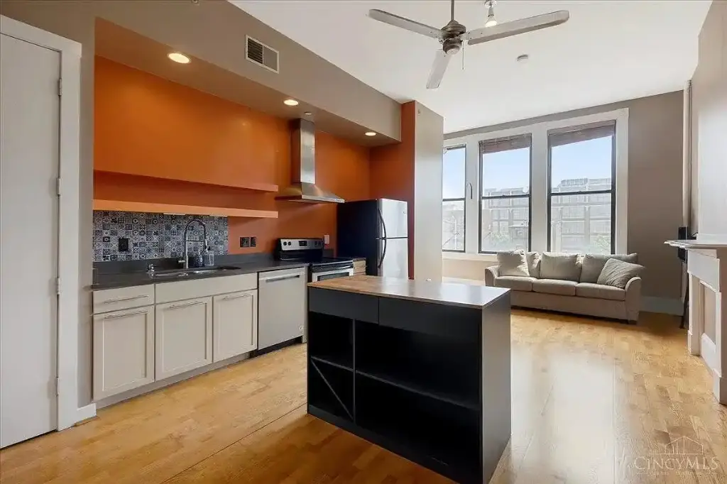 1207 Vine St UNIT I, Cincinnati, OH 45202 