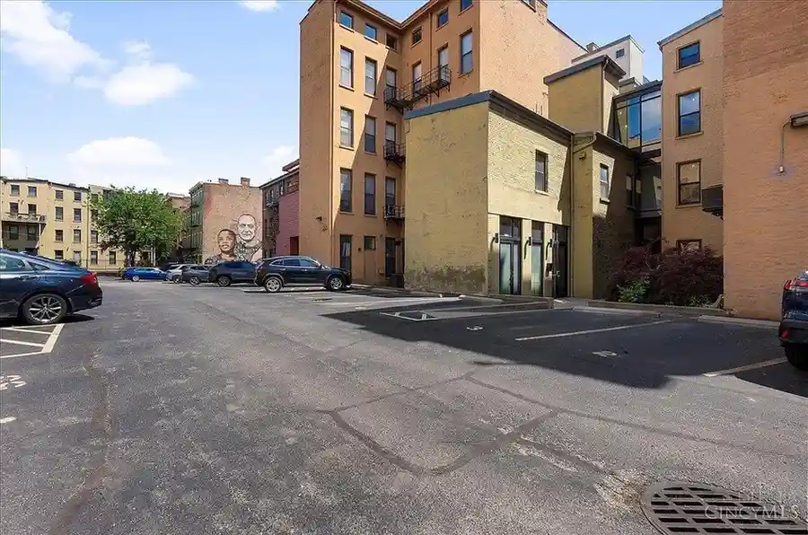 1207 Vine St UNIT I, Cincinnati, OH 45202 