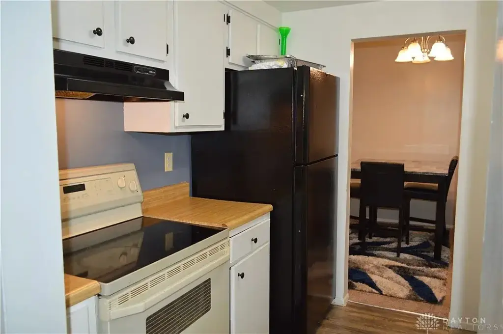 1103 Arrowhead Xing APT A, Dayton, OH 45449 