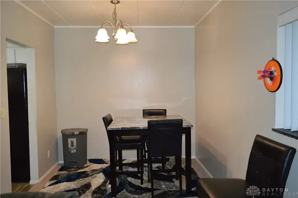 1103 Arrowhead Xing APT A, Dayton, OH 45449 