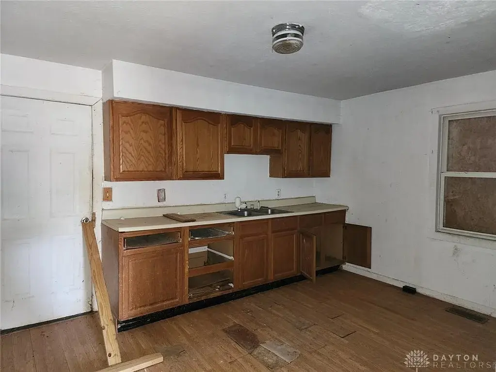 275 Orville St, Fairborn, OH 45324