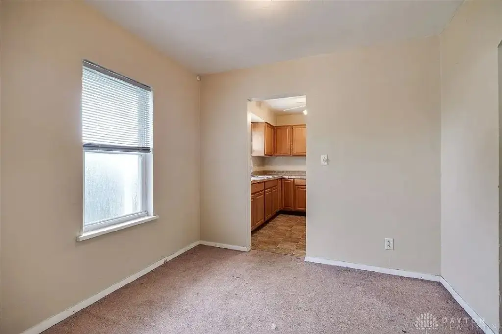 1532 Canfield Ave, Dayton, OH 45406
