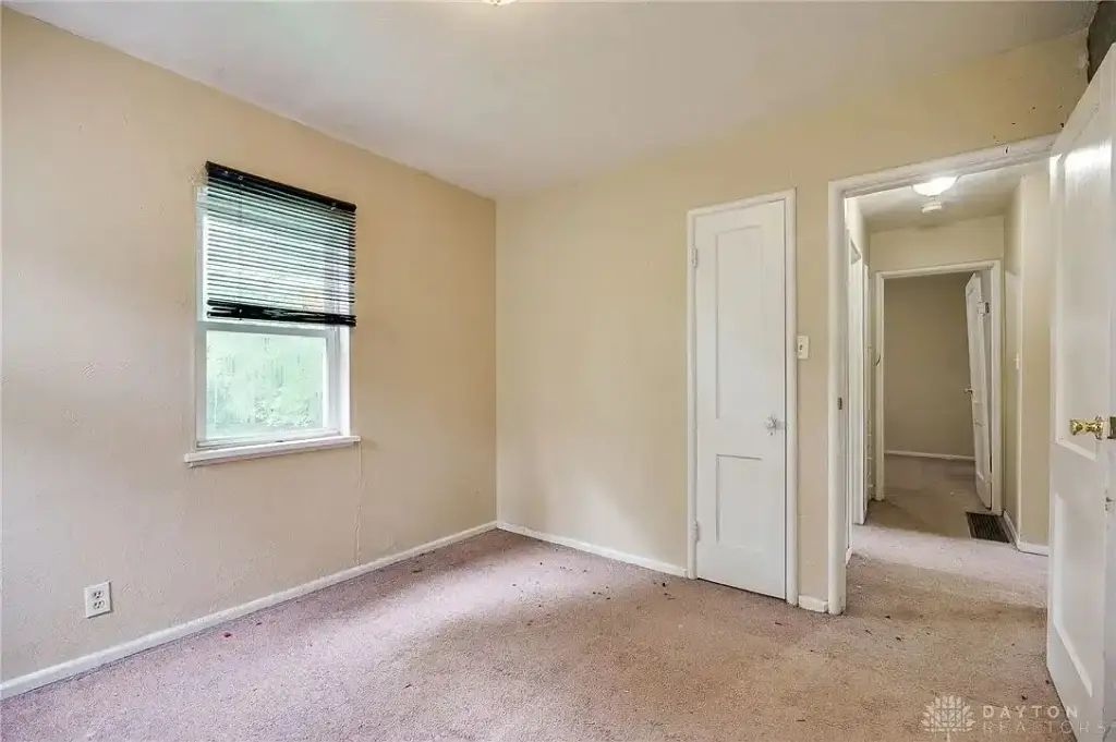 1532 Canfield Ave, Dayton, OH 45406