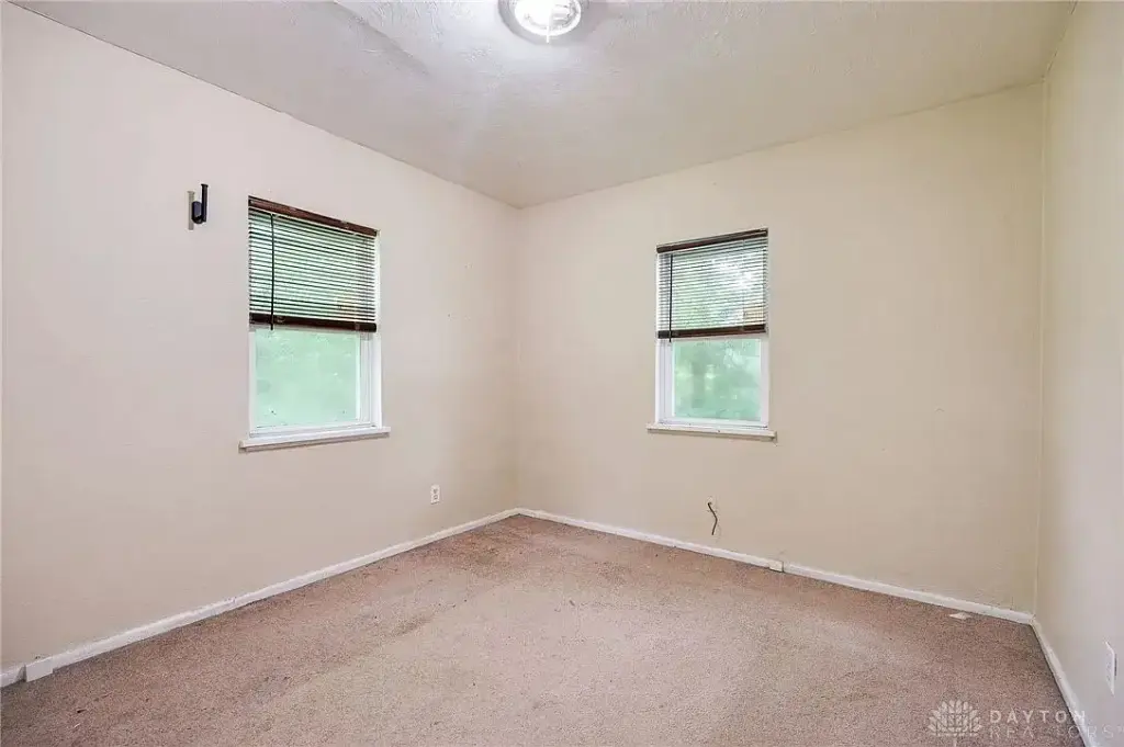1532 Canfield Ave, Dayton, OH 45406
