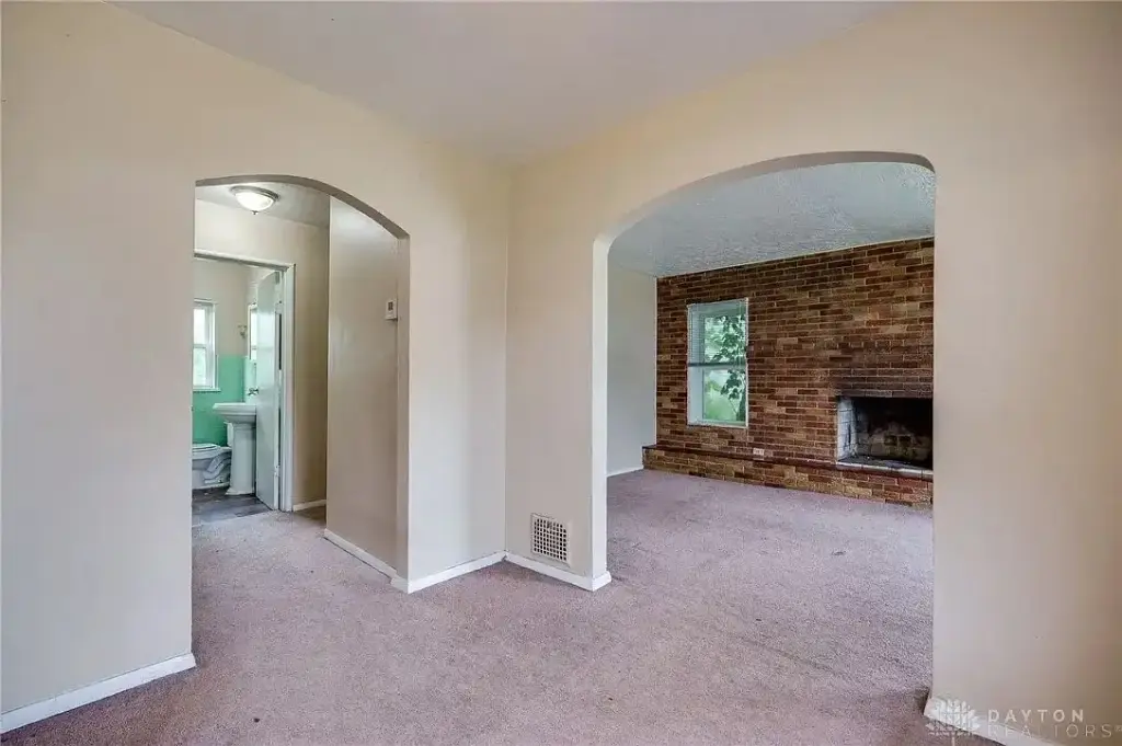 1532 Canfield Ave, Dayton, OH 45406