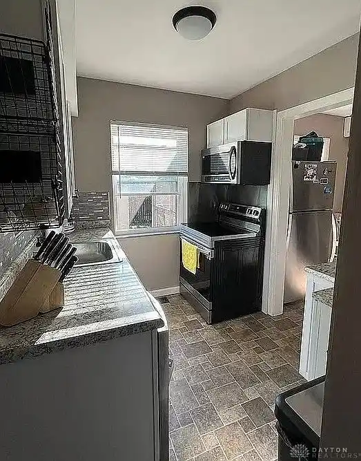 2362 Alpine Way, Dayton, OH 45406 