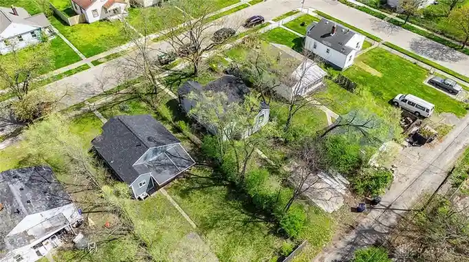 308 Smith St, Dayton, OH 45417 