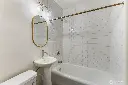 5234 University Way NE, Seattle, WA 98105 