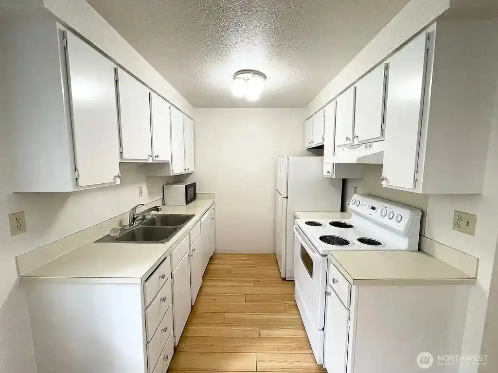 2232 NW 58th Street, Seattle, WA 98107 