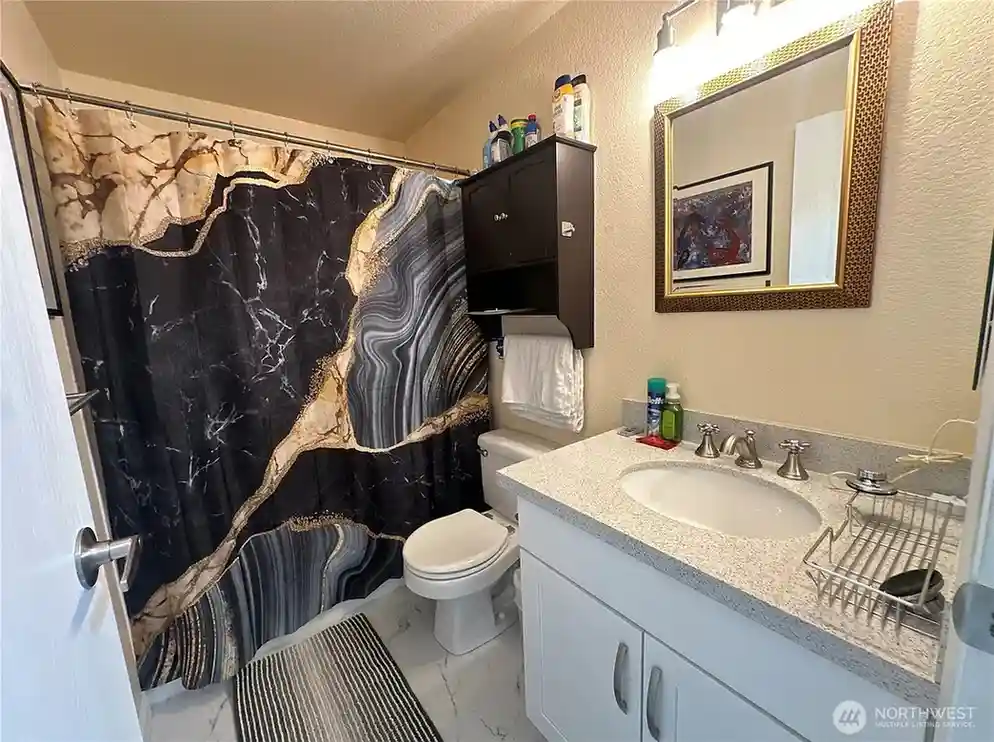 2232 NW 58th Street, Seattle, WA 98107 