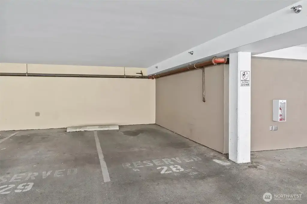 321 10th Avenue S #705, Seattle, WA 98104