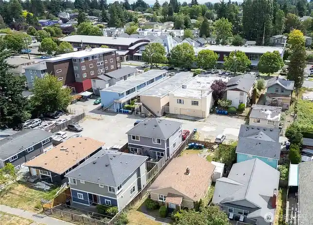 9037 -9041 16th Avenue SW, Seattle, WA 98106 