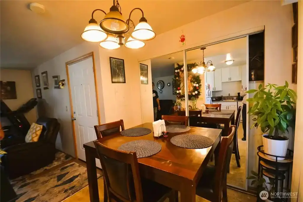 1414 SW Cambridge Street #1-4, Seattle, WA 98106