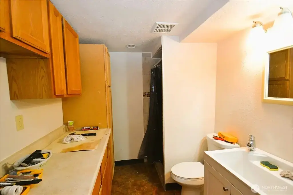 1414 SW Cambridge Street #1-4, Seattle, WA 98106