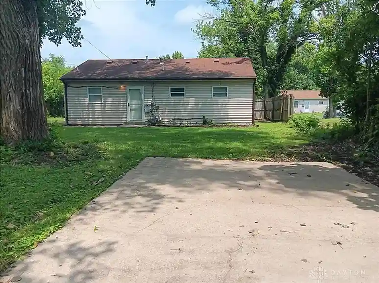 4890 Gardendale Ave, Dayton, OH 45417 