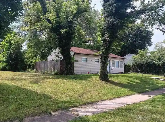 4890 Gardendale Ave, Dayton, OH 45417 