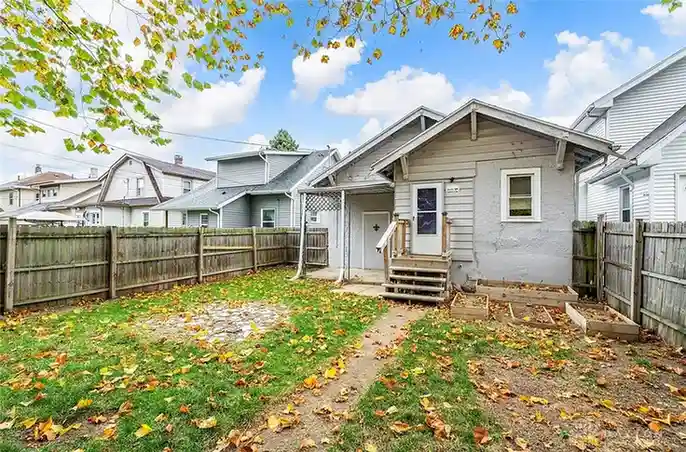 3704 Wayne Ave, Dayton, OH 45420 