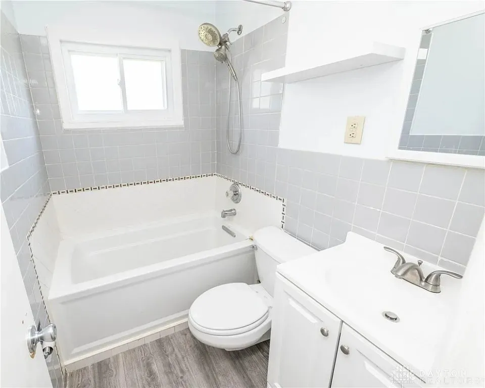 4807 Vanguard Ave, Dayton, OH 45417 