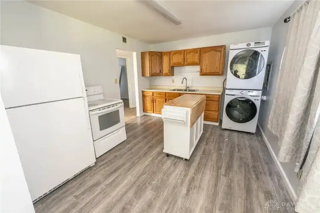 4807 Vanguard Ave, Dayton, OH 45417 