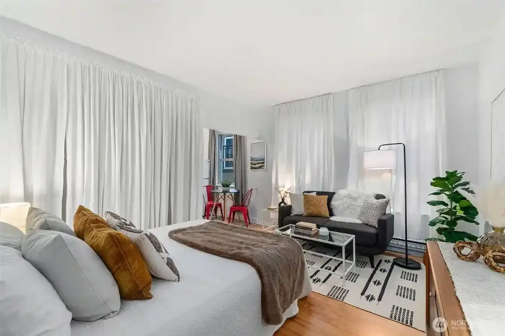 7 Harrison Street #26, Seattle, WA 98109