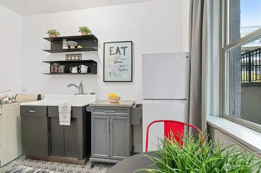 7 Harrison Street #26, Seattle, WA 98109