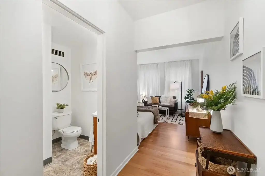 7 Harrison Street #26, Seattle, WA 98109