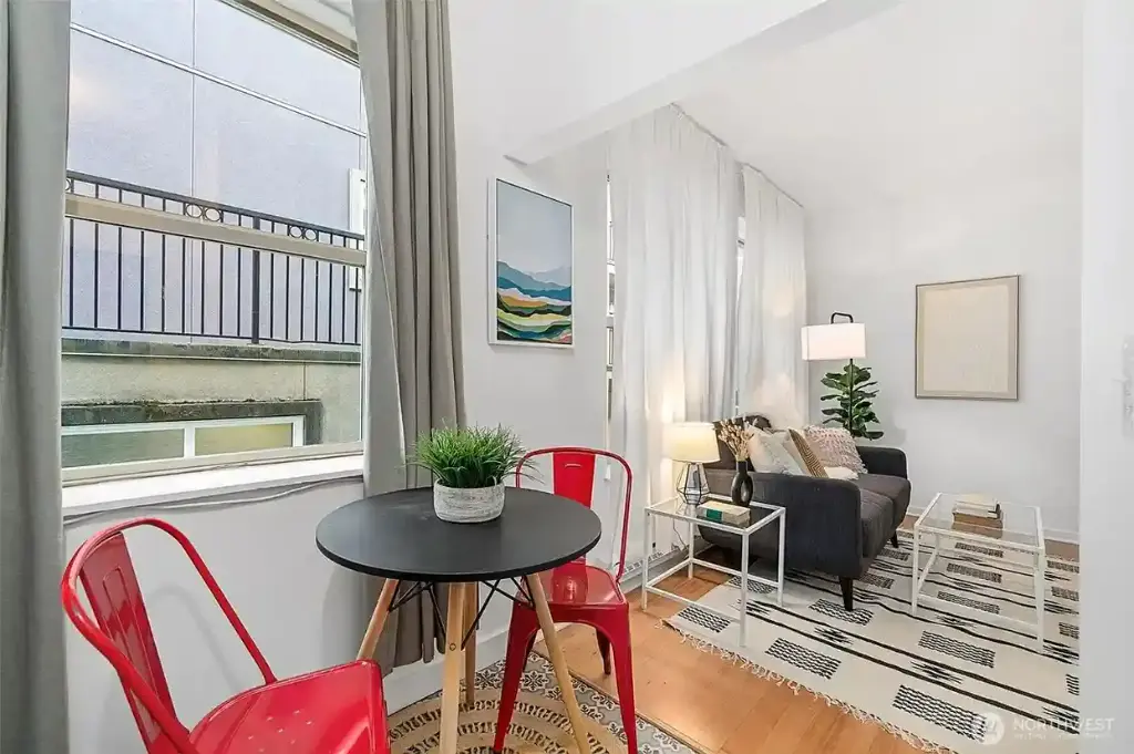 7 Harrison Street #26, Seattle, WA 98109
