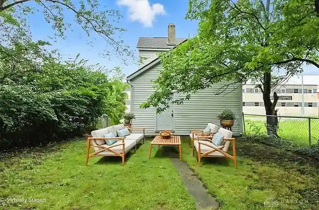 720 Springfield St, Dayton, OH 45403 