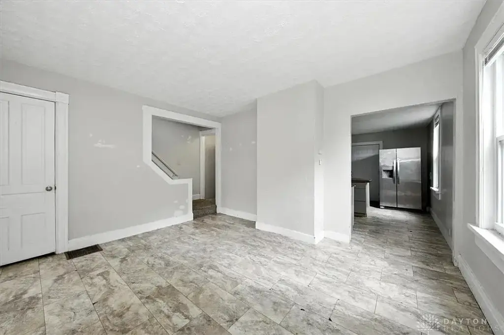 720 Springfield St, Dayton, OH 45403 