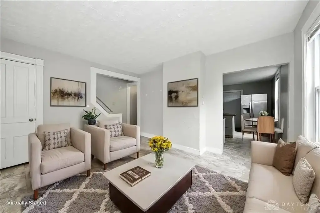 720 Springfield St, Dayton, OH 45403 