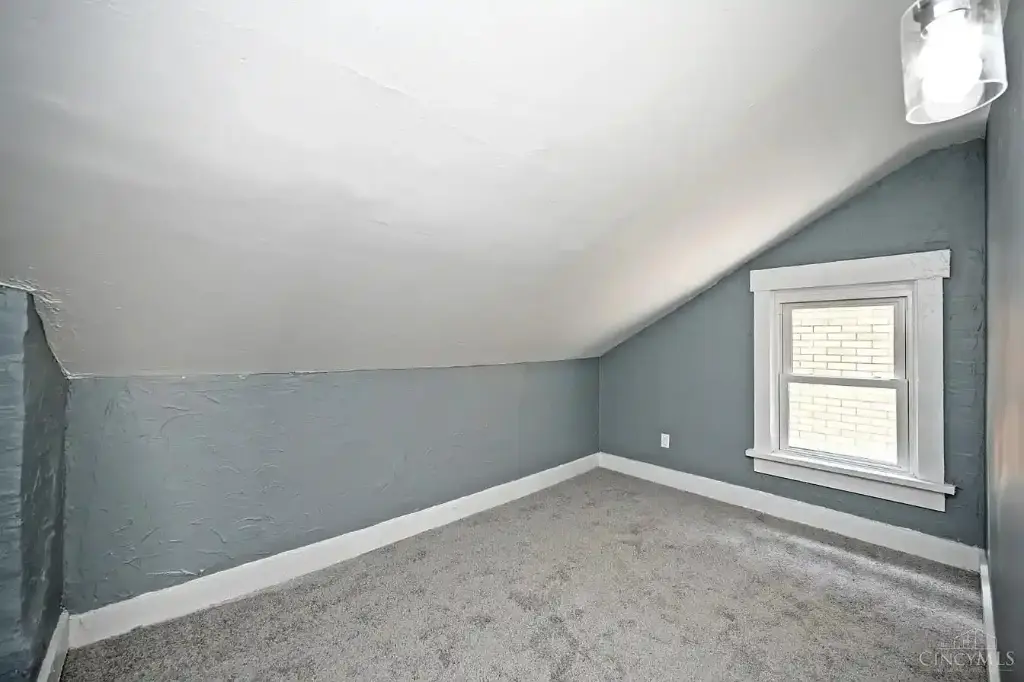 26 Boltin St, Dayton, OH 45403