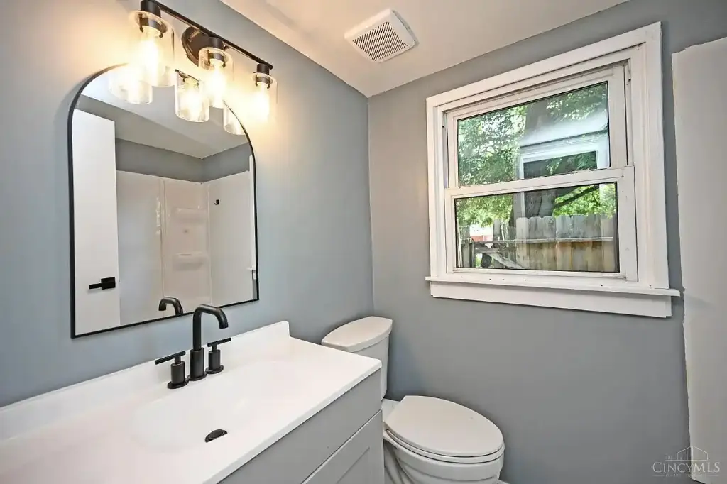 26 Boltin St, Dayton, OH 45403