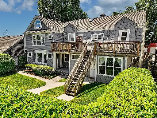 The Federal Haven Colonial Revival with Eight Unique Apartments 