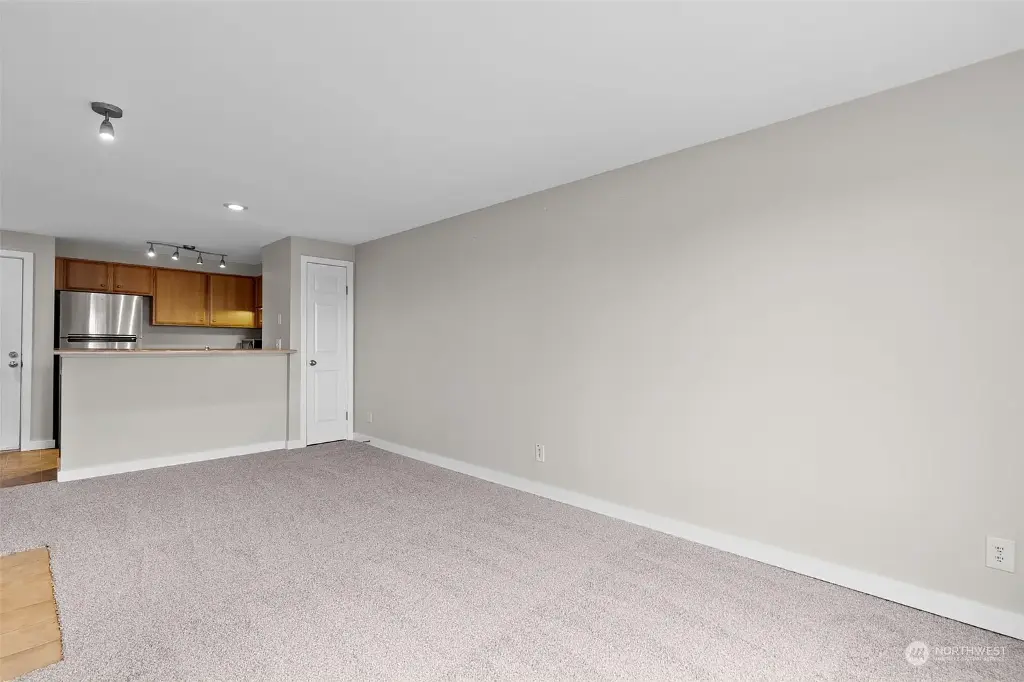 9200 Greenwood Avenue N UNIT 306, Seattle, WA 98103 