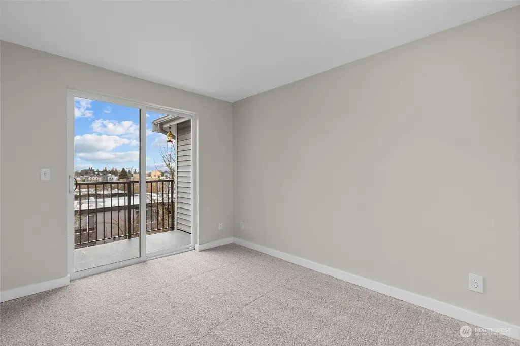 9200 Greenwood Avenue N UNIT 306, Seattle, WA 98103 