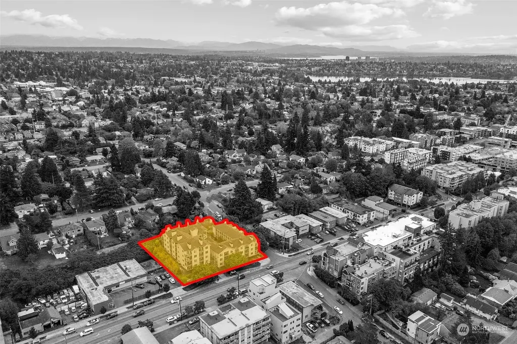 9200 Greenwood Avenue N UNIT 306, Seattle, WA 98103 